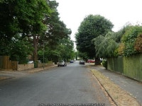Bridgewater Road, Weybridge © JThomas cc-by-sa/2.0 :: Geograph Britain and Ireland Bridgewater Road, Weybridge &copy; JThomas cc... 