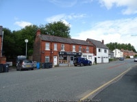 Vinos Store, Weston Point © JThomas :: Geograph Britain and Ireland Vinos Store, Weston Point &copy; JThomas