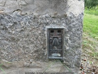 Ordnance Survey Flush Bracket G4057 © Peter Wood cc-by-sa/2.0... Ordnance Survey Flush Bracket G4057 &copy; Peter Wood cc-by-sa/2.0