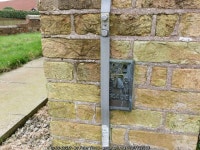 Ordnance Survey Flush Bracket G4485 © Peter Wood cc-by-sa/2.0... Ordnance Survey Flush Bracket G4485 &copy; Peter Wood cc-by-sa/2.0