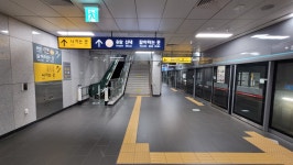 09화 영등포구청역과 올림픽공원역을 섞어놓은 효창공원앞역
