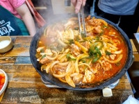 물닭갈비를 먹을 때 꼭 있어야 하는 것