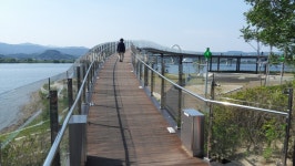 춘천사이로출렁다리 - 걸으면 둘레길 - 산이나우리나 춘천사이로출렁다리