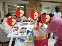 미술: 팔찌만들기 - 프로그램 활동 이야기 - 군산행복한집 군산행복한집