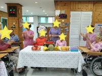 10월생신잔치 - 프로그램 활동 이야기 - 군산행복한집 군산행복한집