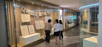 남지여중유레카기자단4-우포늪생태관에서~ - 남지여중유레카기자단 - 체험학습 굴렁쇠 남지여중유레카기자단4-우포늪생태관에서~