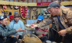 몽골여행- 손님오니 귀한 염소 바로 잡아버리는 몽골 마을 - 해외여행세계여행☆ - ☆ 보물창꼬 ☆ 몽골여행- 손님오니 귀한 염소 바로 잡아버리는... 