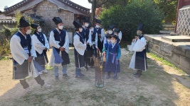 22년 10월22일 삼성 R&D 성균관 가족 지킴이활동2 - 성균관에서의... (위례역사문화연구회) 22년 10월22일 삼성 R&D 성균관 가족 지킴이활동2