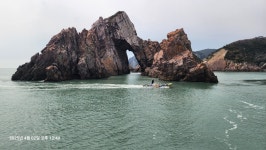 신안군의 섬 7. 흑산면 홍도 1. 유람선 타고 한 바퀴 - 신안군의섬 - 산경표를 따라서 신안군의 섬 7. 흑산면 홍도 1. 유람선 타고 한 바퀴