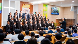 충북교회 연주 - -------- 국내연주사진 - 청주장로성가단 충북교회 연주