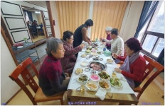 만나면 즐거운 사람들 / 수원 효행공원.삼풍농원 - 발길가는대로 - 상현컴동호회 만나면 즐거운 사람들 / 수원 효행공원.삼풍농원