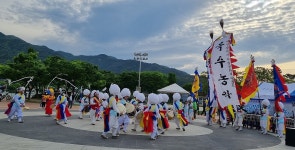 (사진)220514 욱수농악상설공연(난타,민요,북춤,농악) - 푸리앨범 - 풍물연구원 푸리 (사진)220514 욱수농악상설공연(난타,민요,북춤,농악)