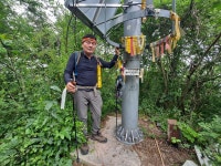 국수봉.수양산.만덕산할미봉 - 정상석 인증샷 - 짱돌. 국수봉.수양산.만덕산할미봉