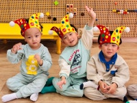 [요술책상] 색채 마술사 샤갈에 대해 알아보아요! - * 아테나반 (5세) - 별아이유치원/ 별을그리는아이어린이집 [요술책상] 색채 마술사 샤갈에... 