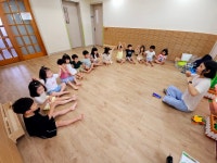 [요술책상] 식물정원 - 상상퍼포먼스 - * 은하수반 (4세) - 별아이유치원/ 별을그리는아이어린이집 [요술책상] 식물정원 - 상상퍼포먼스