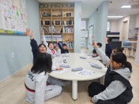 2월 27일 금요일 – 기초학습(사자성어) - 거제시 다함께돌봄센터 7호점 - 거제 금강사 2월 27일 금요일 – 기초학습(사자성어)