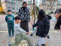 11월 21일 금요일 - 전래놀이 - 거제시 다함께돌봄센터 7호점 - 거제 금강사 11월 21일 금요일 - 전래놀이