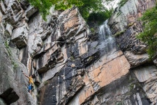 용서폭포 등반(2) - 챌린져등반사진º - 대구챌린져클라이밍센터 용서폭포 등반(2)