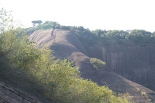 20251008~12 중국 광저우 단하산 .망산(탑마루산악회) 5 - 일반 게시판 - 익산 탑마루 산악회 20251008~12 중국 광저우 단하산 .망산... 