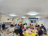 금샘마을도서관 17주년 생일잔치 - 도서관/공동체 소식/행사 - 금샘마을도서관 금샘마을도서관 17주년 생일잔치