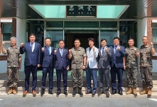 임상홍 ＜주＞영남테크놀로지 대표, 육군3사관학교에 위문금 1000만원 - ♣동문동정(후배들 소식) - 경북기계공고1회 임상홍 ＜주... 