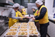 솔모루봉사회, 취약계층 밑반찬 나누기 - ◈포천시협의회 - 대한적십자사봉사회 경기도협의회 솔모루봉사회, 취약계층 밑반찬 나누기