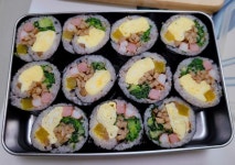 냉이김밥 - 삼시세끼 - 강릉 맛집멋집 냉이김밥