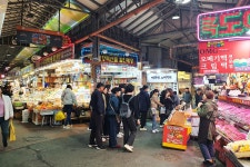 1.제주도여행(濟州道旅行) 2025.04.15~23 (9일) 제주시 일도이동 동문시장 (東門市場) - 2025.04.15 - 일반 게시판 - 대륜고등학교... 