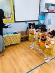 졸업식 - 파란하늘반 - 튼튼이를 사랑하는모임(튼튼리슈빌어린이집) 튼튼이를 사랑하는모임(튼튼리슈빌어린이집)