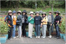 길동무 966차 성내천 감이천걷기 토토투투대장님 - 카페활동 홍보사진 - 아름다운 5060 길동무 966차 성내천 감이천걷기 토토투투대장님