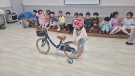 서초구청 연꽃어린이집 자전거안전교육(4월 15일, 5~7세반) - ◈ 구로구청,서초구청,은평구청자전거교통안전교육 - 녹색자전거봉사단연합... 