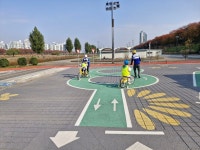 구로구 신도유치원(6,7세반) - ◈ 구로구청,서초구청,은평구청자전거교통안전교육 - 녹색자전거봉사단연합 구로구 신도유치원(6,7세반)