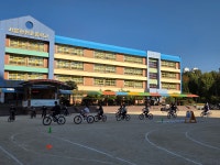 노원구 한천초등학교 자전거 안전교육(2025.10.27. ~29) 4학년 5학급 /강북,노원팀 / 김영수, 김술, 오정환 강사 - ◈ 찾아가는학교자전거... 