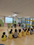 4월 26일(수) 서울송천초등학교 병설유치원 - ◈ 유치원어린이집대상 자전거안전교육(강북구청) - 녹색자전거봉사단연합 4월 26일(수)... 