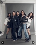 더쿠 - 뉴진스 엘르 캘빈클라인 화보