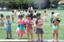 즐거운 물놀이 - ············ 사랑가득(만3세) - 사랑속에서 꿈을 키우는 세계로교회 부설 제일어린이집 즐거운 물놀이