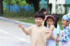 슬기로운 여름 생활 - ············ 행복나래(만5세) - 사랑속에서 꿈을 키우는 세계로교회 부설 제일어린이집 슬기로운 여름 생활