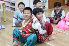 ❤️즐거운 추석❤️ - ············ 행복나래(만5세) - 사랑속에서 꿈을 키우는 세계로교회 부설 제일어린이집 ❤️즐거운 추석❤️