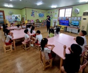 🕷떼굴떼굴 공벌레🕷 - ············ 밝은누리(만4세) - 사랑속에서 꿈을 키우는 세계로교회 부설 제일어린이집 🕷떼굴떼굴 공벌레🕷