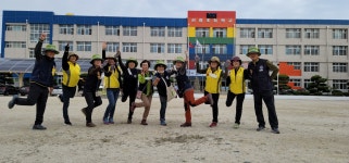 신흥초등학교 숲축제 - 자유 게시판 - 사단법인경상북도숲해설가협회 신흥초등학교 숲축제