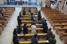 십자가의 길(성금요일) - 2023. 4. 7 - 본당소식 - 용계성당 십자가의 길(성금요일) - 2023. 4. 7