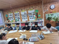 미술수업(12월24일) - 교육 프로그램 - 무주솔로몬지역아동센터 미술수업(12월24일)