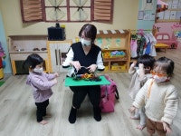 튼튼영어 보강했어요^^ - 2022 앙팡이들의 story - 앙팡어린이집 enfant ^^언제나 맑은 앙팡입니다^^ 튼튼영어 보강했어요^^