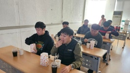 코인노래연습장, 주활시네마, 비즈공예 - ★발달장애인주간활동서비스★ - 사)경상북도장애인부모회 칠곡군지부 코인노래연습장, 주활시네마... 