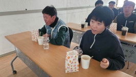 코인노래연습장, 주활시네마, 비즈공예 - ★발달장애인주간활동서비스★ - 사)경상북도장애인부모회 칠곡군지부 코인노래연습장, 주활시네마... 