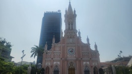 다낭.핑크성당.점심만찬.보쌈과김치찌개 - ……── 해외트래킹 - 강릉산모롱산악회 다낭.핑크성당.점심만찬.보쌈과김치찌개