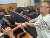 28 찾아가는 장애인 인권 영화제(대부중고등학교) - 【활】센터 활동사진 - 상록수장애인자립생활센터 2025. 4. 28 찾아가는 장애인 인권... 