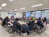 2023.02.2 남자동 1호 헬스장 등록 및 소득변경신청 지원 - 【망】체험홈앨범 - 상록수장애인자립생활센터 2023.02.2 남자동 1호 헬스장 등록... 