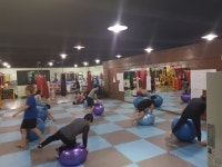 천안에서는 그나마 젤 좋아요 - 운동사진 - 슈퍼스타짐본관 (킥복싱다이어트,복싱,헬스,무에타이.) 천안에서는 그나마 젤 좋아요