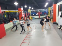 다시오기 편한 체육관 최고로 편하게 해드려요~ - 운동사진 - 슈퍼스타짐본관 (킥복싱다이어트,복싱,헬스,무에타이.) 다시오기 편한 체육관 최고로... 
